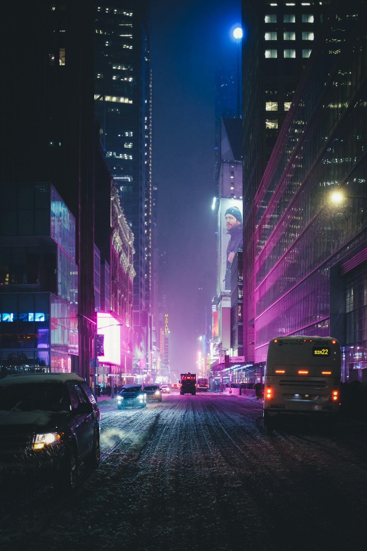 Night traffic between high-rise buildings